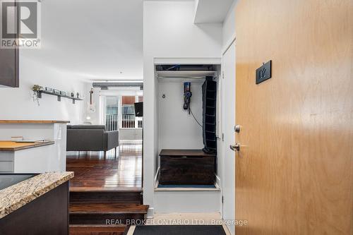 102 - 360 Cumberland Street, Ottawa, ON - Indoor