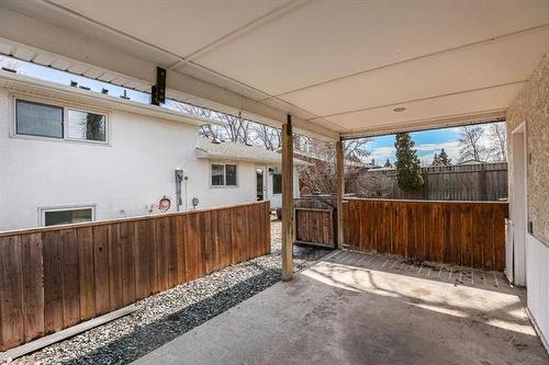 26 Ashworth St, Winnipeg, MB 