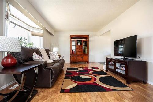 26 Ashworth St, Winnipeg, MB 