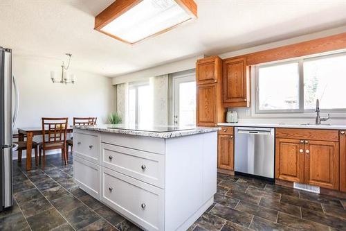 26 Ashworth St, Winnipeg, MB 