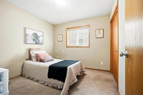 23 Baltic Bay, Winnipeg, MB 
