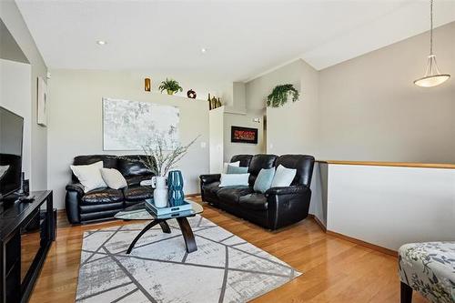 23 Baltic Bay, Winnipeg, MB 