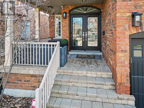 5142 Ancient Stone Avenue, Mississauga, ON - Outdoor
