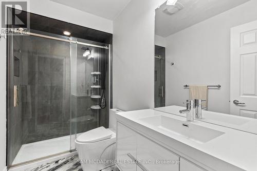 5142 Ancient Stone Avenue, Mississauga, ON - Indoor Photo Showing Bathroom
