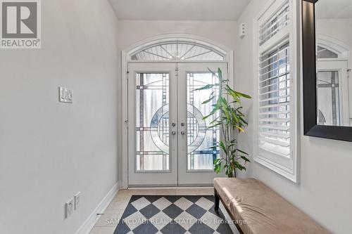 5142 Ancient Stone Avenue, Mississauga, ON - Indoor Photo Showing Other Room