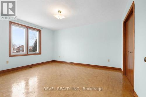 18 Marcel Place, Hamilton, ON - Indoor Photo Showing Other Room