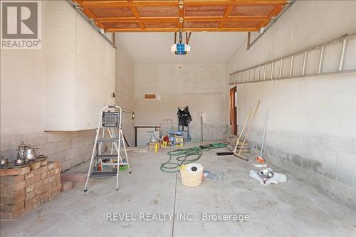 18 Marcel Place, Hamilton, ON - Indoor Photo Showing Garage
