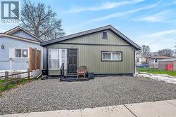 3824 ROXBOROUGH Avenue Crystal Beach, ON L0S 1B0