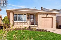 491 EAGLEWOOD Drive  Hamilton, ON L8W 3J2