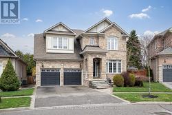 555 KINGSFIELD LOOP Oshawa, ON L1K 0H8