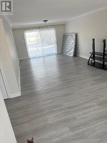 1209 Sideroad 20, New Tecumseth, ON - Indoor Photo Showing Other Room