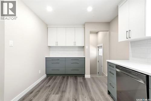 3720 Allen Avenue, Regina, SK - Indoor