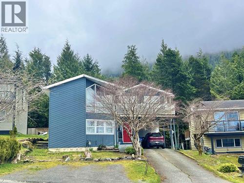 576 PILLSBURY AVENUE  Prince Rupert, BC V8J 3Z6