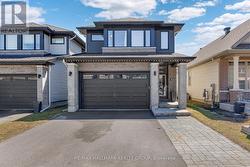 112 CREVASSE ROAD Ottawa, ON K1W 0P9