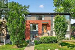 526 EDISON AVENUE  Ottawa, ON K2A 3Y5