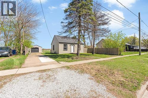 3456 RIBERDY  Windsor, ON N8W 3V6