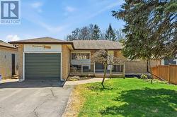 157 BLOSSOM COURT  Scugog (Port Perry), ON L9L 1G5