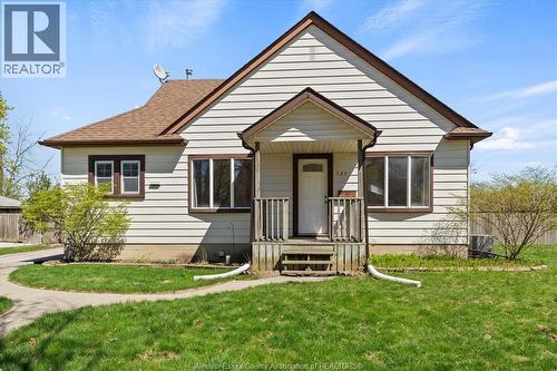 127 BALACLAVA STREET South  Amherstburg, ON N9V 2G7