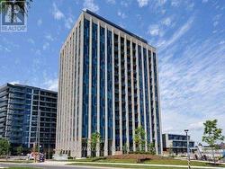 613 - 75 THE DONWAY W Toronto, ON M3C 2E9