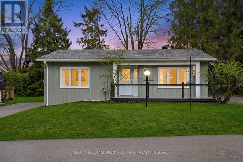 15 CHERRYWOOD LANE  Innisfil, ON L9S 1M9