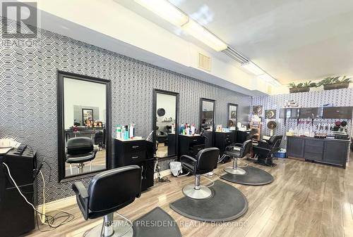 3063 Hurontario Street, Mississauga, ON 