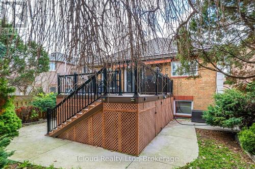 1370 Pickwick Drive, Mississauga, ON - Outdoor