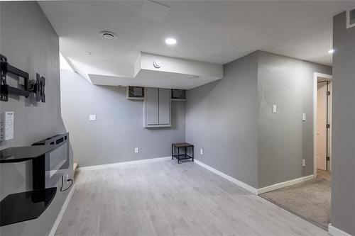 2-17 Morier Ave, Winnipeg, MB 