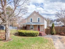 64 Park ST  Sussex, NB E4E 1V1