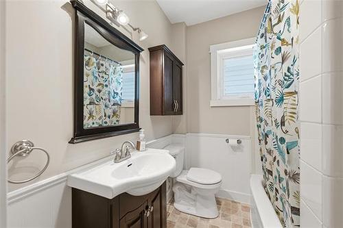 696 Mulvey Ave, Winnipeg, MB 