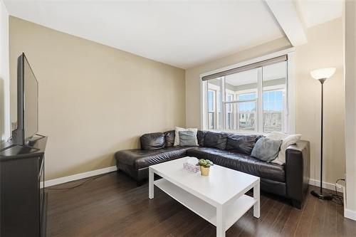 696 Mulvey Ave, Winnipeg, MB 