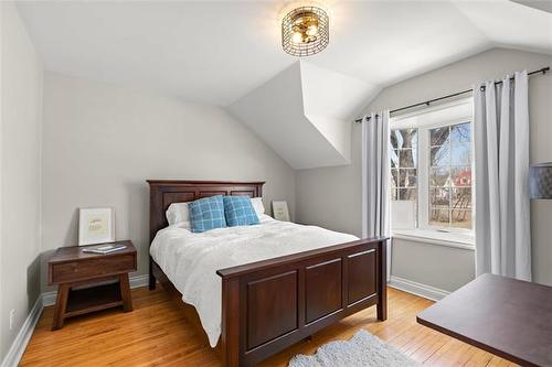 1022 Clifton St, Winnipeg, MB 