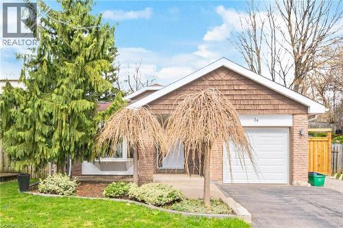 34 LORRAINE Crescent  Brampton, ON L6S 2R7