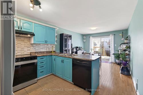 106 Hemlock Crescent, Cornwall, ON - Indoor Photo Showing Kitchen With Double Sink
