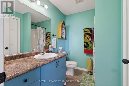106 Hemlock Crescent, Cornwall, ON - Indoor Photo Showing Bathroom