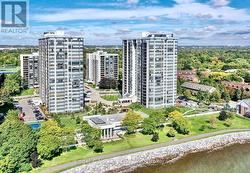 205 - 2180 MARINE DRIVE Oakville (Br Bronte), ON L6L 5V2