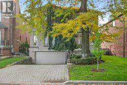 471 CRANBROOKE AVENUE Toronto, ON M5M 1N6