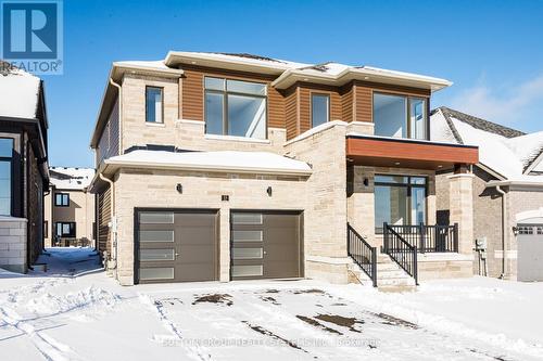 13 SUN VALLEY AVENUE  Wasaga Beach, ON L9Z 0N6