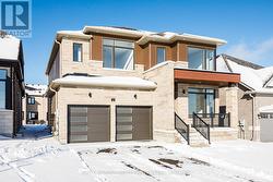 13 SUN VALLEY AVENUE Wasaga Beach, ON L9Z 0N6