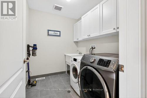 446 Grey Landing, Milton, ON - Indoor Photo Showing Laundry Room