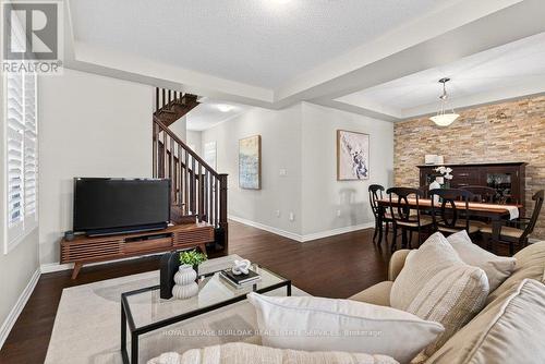 446 Grey Landing, Milton, ON - Indoor Photo Showing Living Room