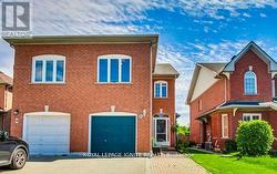 60 PRESSED BRICK DRIVE Brampton, ON L6V 4K3