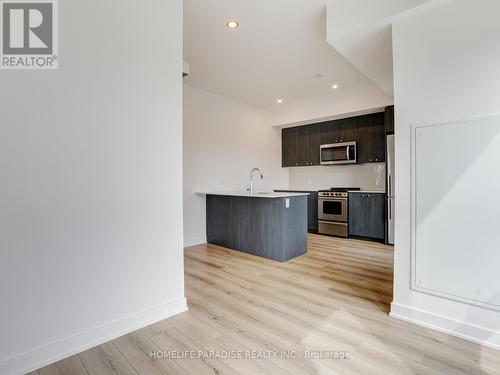 416 - 312 Erb Street W, Waterloo, ON - Indoor Photo Showing Kitchen With Stainless Steel Kitchen With Upgraded Kitchen