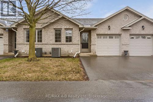 23 - 24 GRIFFITHS DRIVE  Brant (Paris), ON N3L 4C5