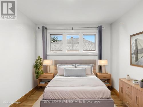 48 Christopher Drive, Cambridge, ON - Indoor Photo Showing Bedroom