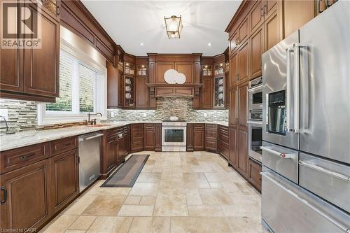 855 Avenue Road, Cambridge, ON - Indoor Photo Showing Kitchen With Upgraded Kitchen