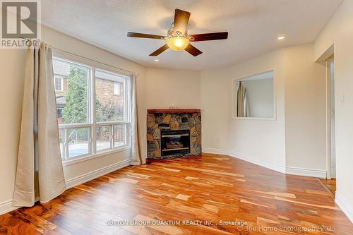 3246 Fanleaf Drive, Mississauga, ON - Indoor Photo Showing Living Room With Fireplace