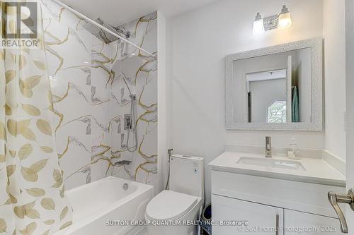 3246 Fanleaf Drive, Mississauga, ON - Indoor Photo Showing Bathroom