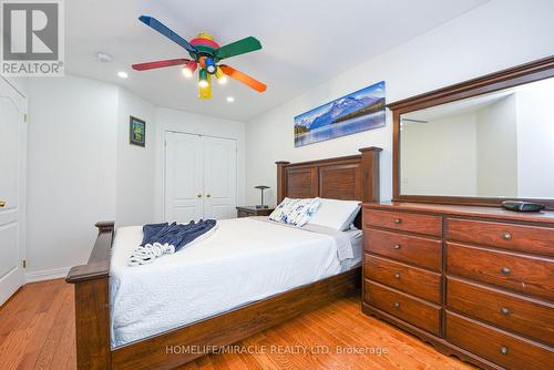 113 Seclusion Crescent, Brampton, ON - Indoor Photo Showing Bedroom