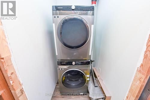 113 Seclusion Crescent, Brampton, ON - Indoor Photo Showing Laundry Room