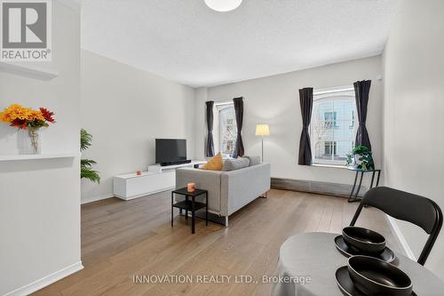 4 - 10 Clarence Street, Ottawa, ON - Indoor